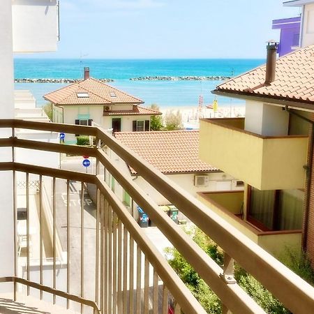 Santa Barbara hotel&apartments Bellaria-Igea Marina Bagian luar foto