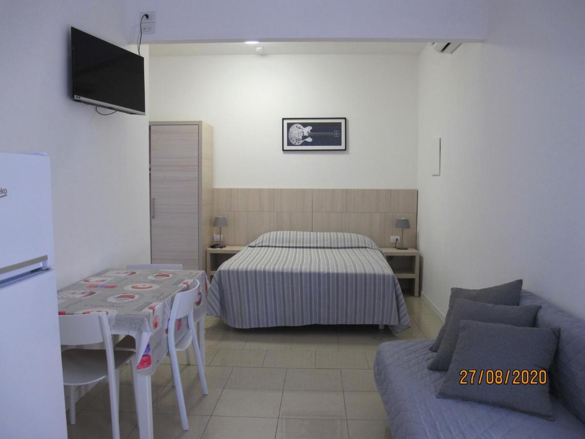 Santa Barbara hotel&apartments Bellaria-Igea Marina Bagian luar foto