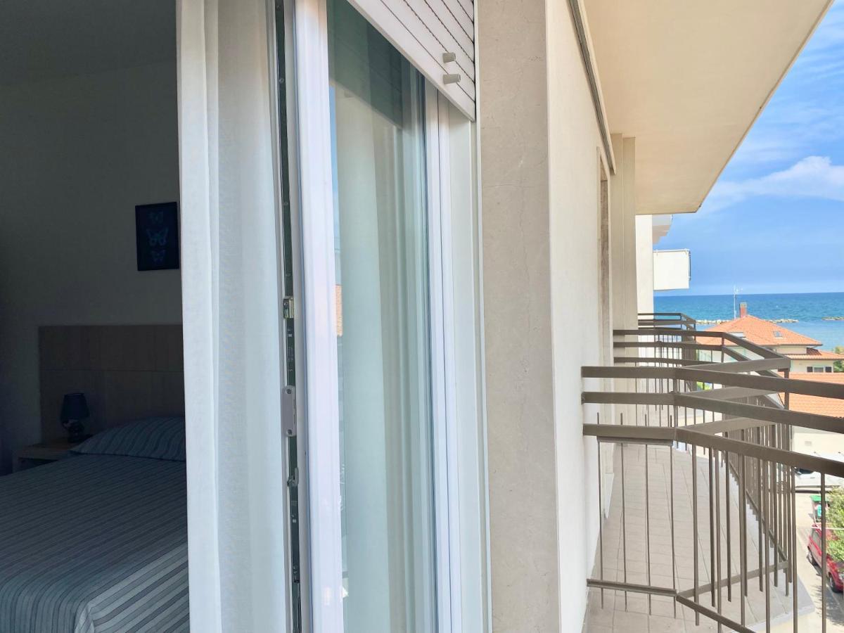 Santa Barbara hotel&apartments Bellaria-Igea Marina Bagian luar foto