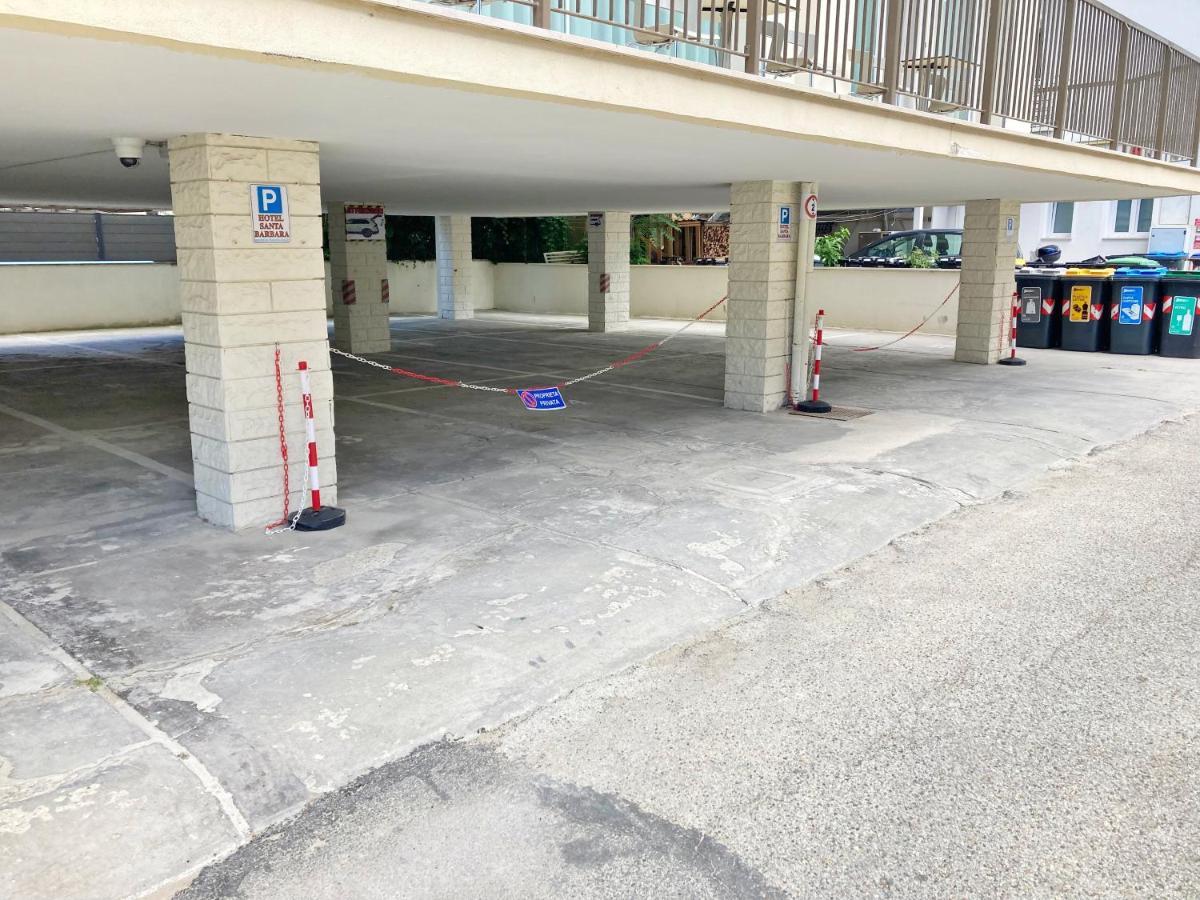Santa Barbara hotel&apartments Bellaria-Igea Marina Bagian luar foto