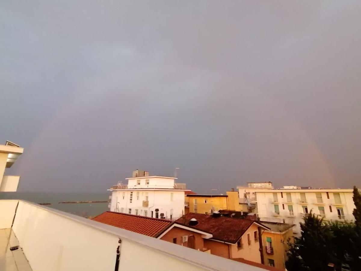 Santa Barbara hotel&apartments Bellaria-Igea Marina Bagian luar foto